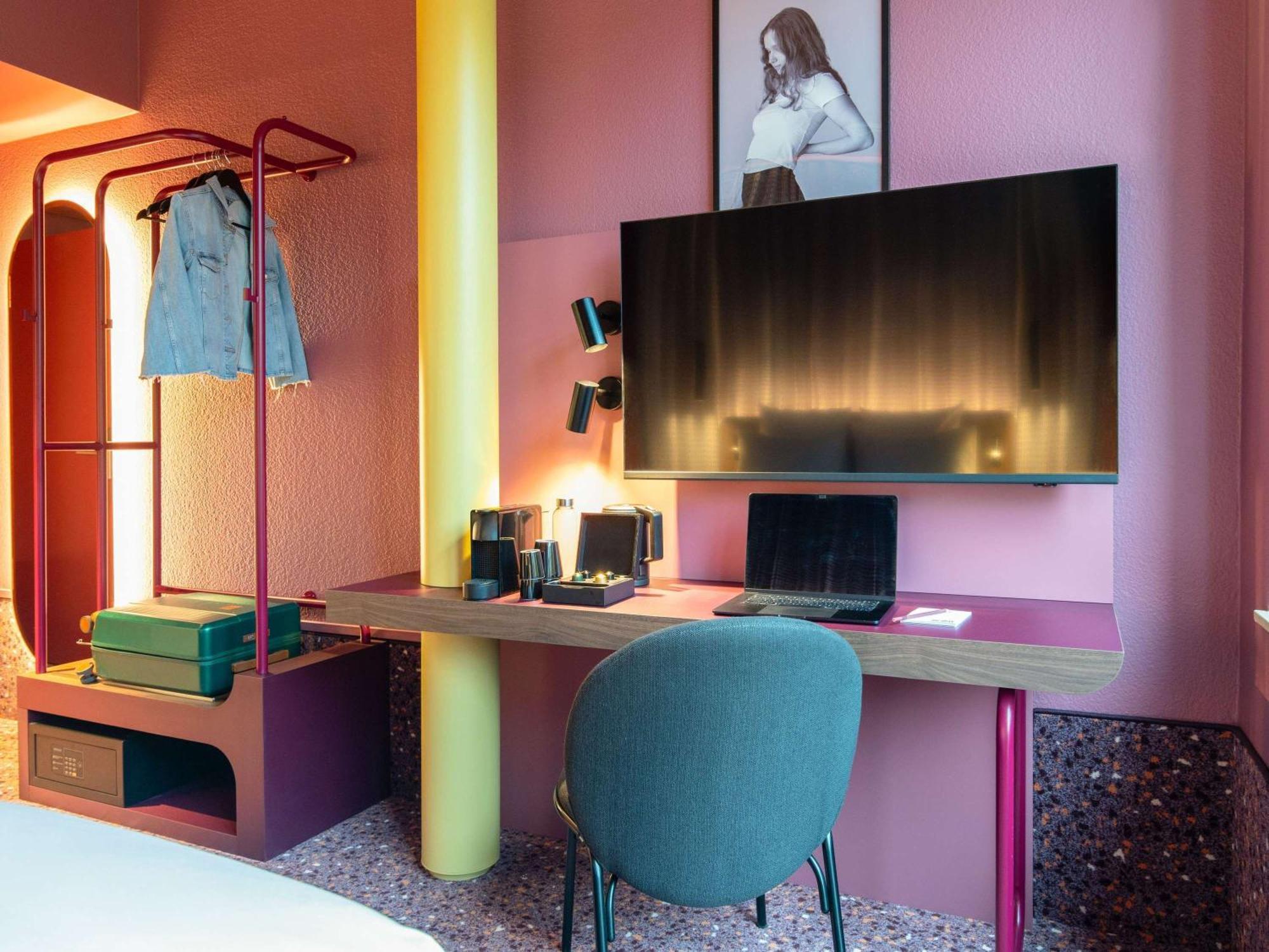 Tribe Duesseldorf Hotel Exterior photo