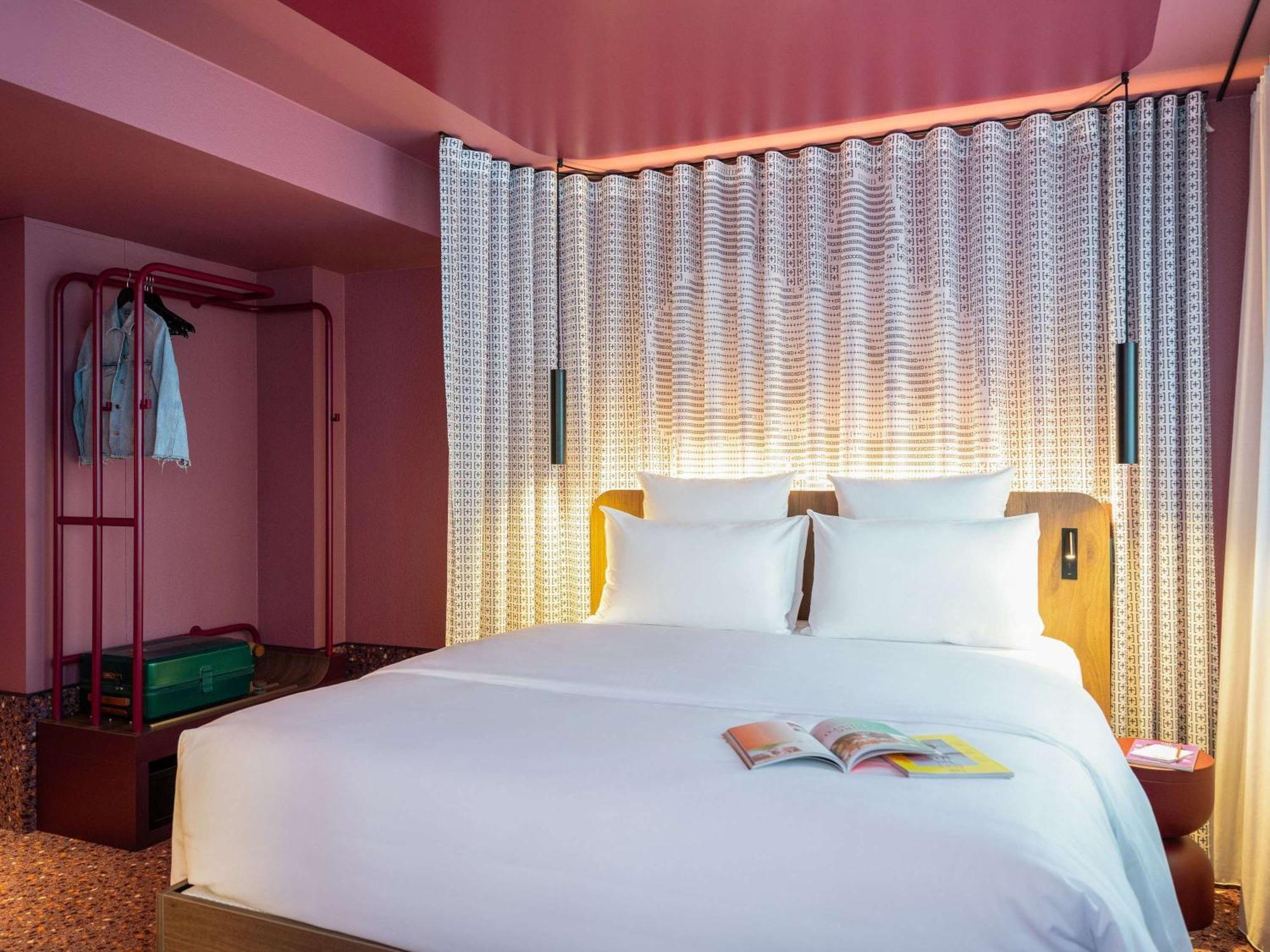 Tribe Duesseldorf Hotel Exterior photo