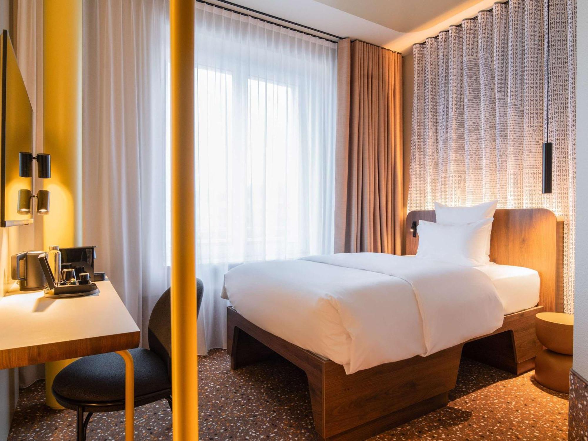 Tribe Duesseldorf Hotel Exterior photo