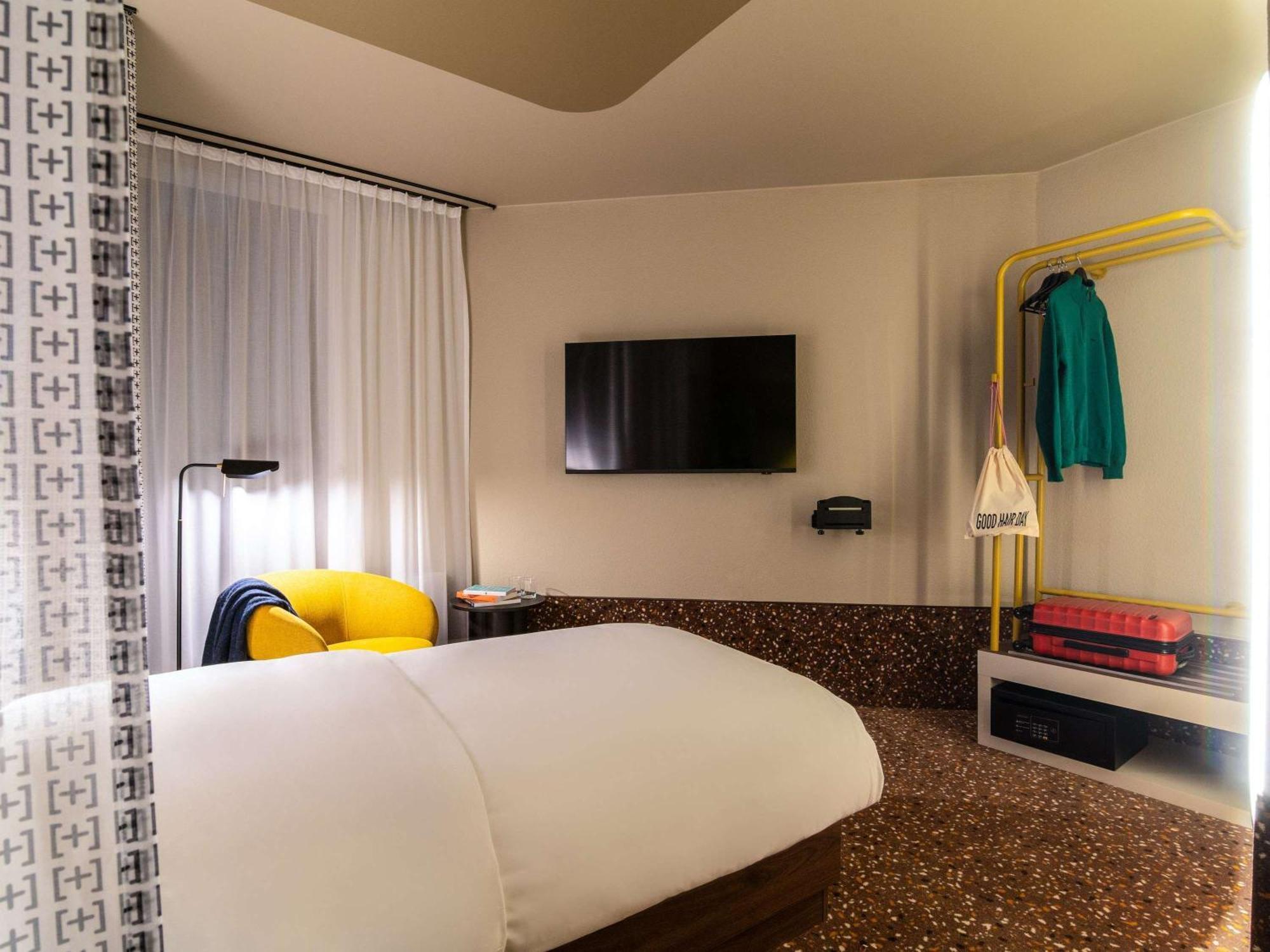 Tribe Duesseldorf Hotel Exterior photo