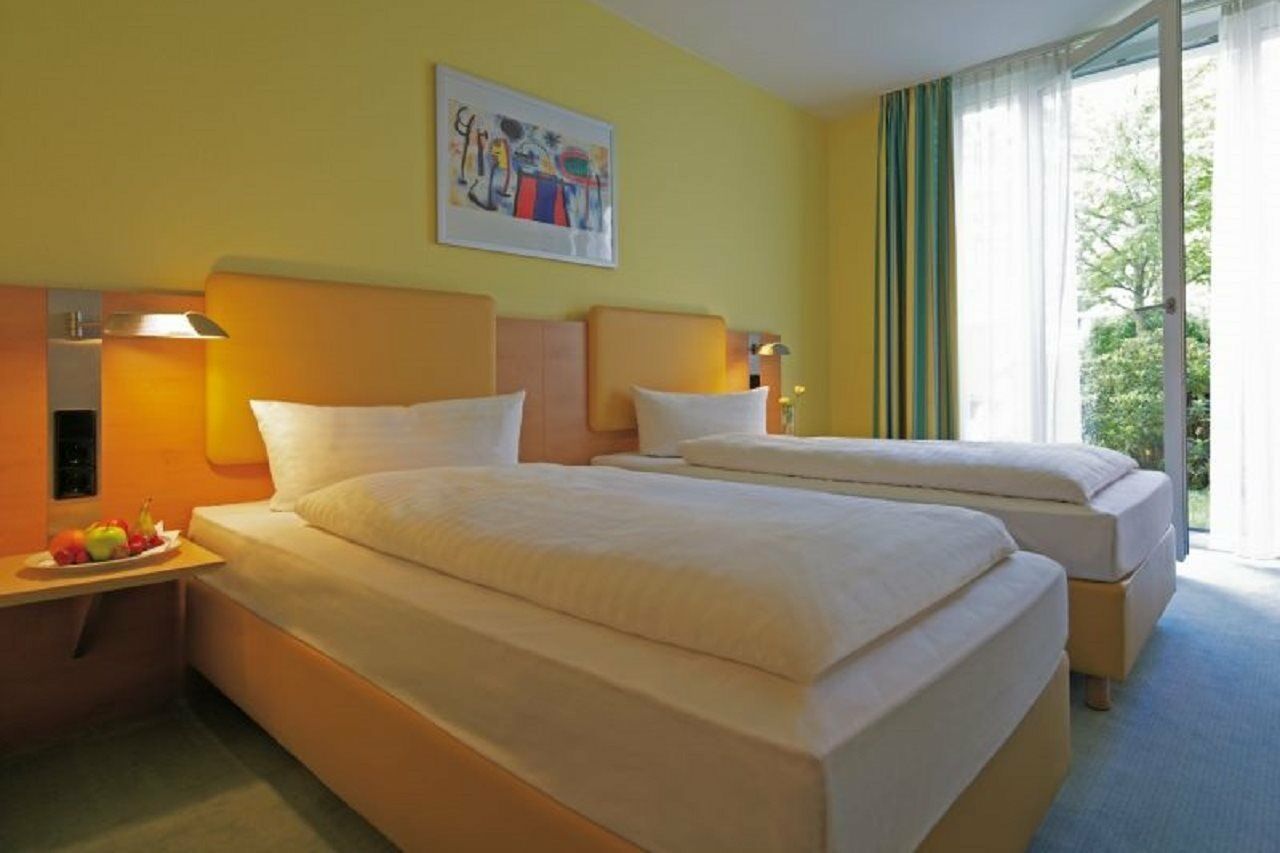 Tribe Duesseldorf Hotel Exterior photo
