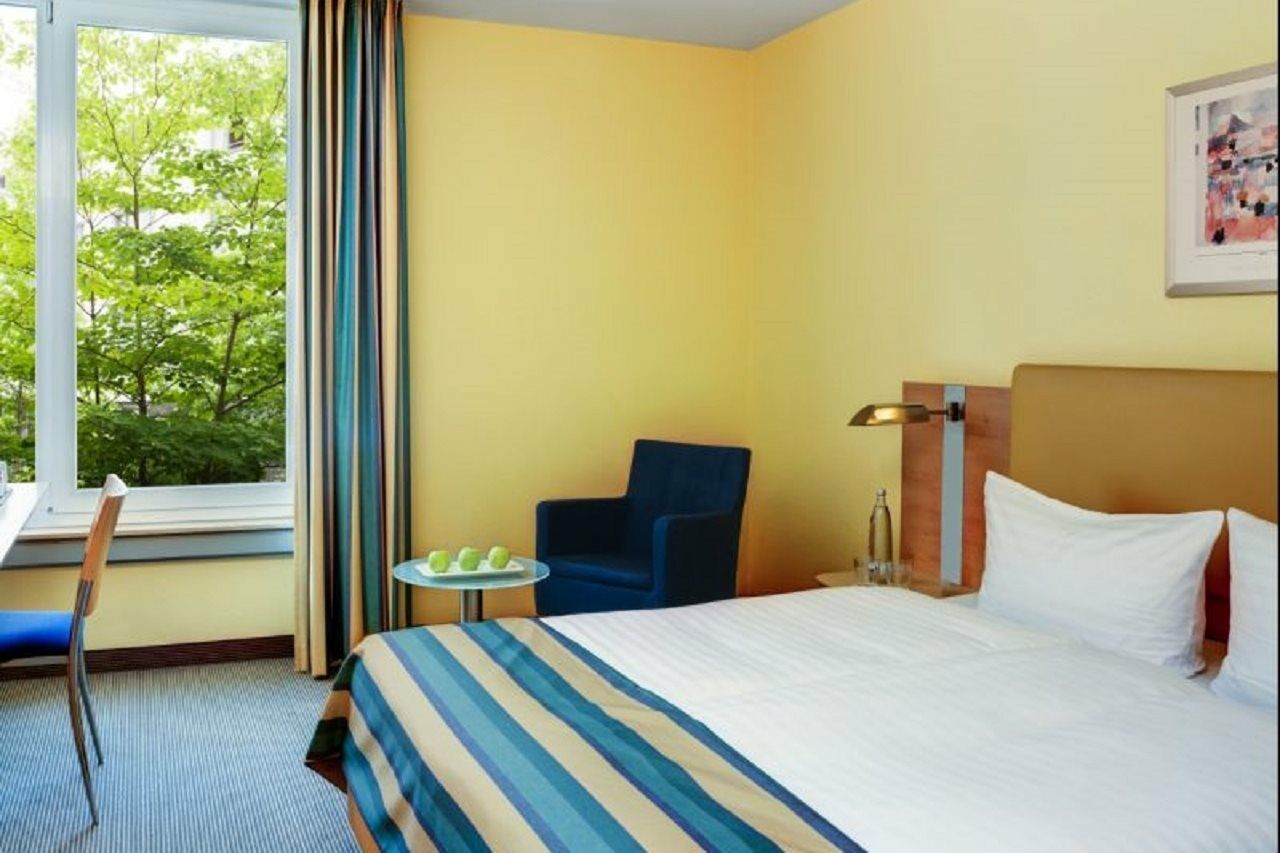 Tribe Duesseldorf Hotel Exterior photo